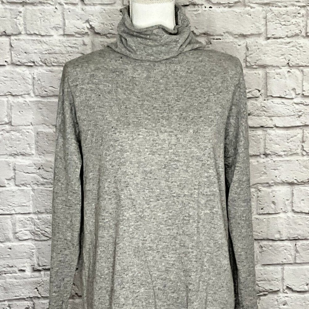 Vince Large L 100% Cashmere Sweater Gray Pullover Turtleneck Neck Long Sleeve